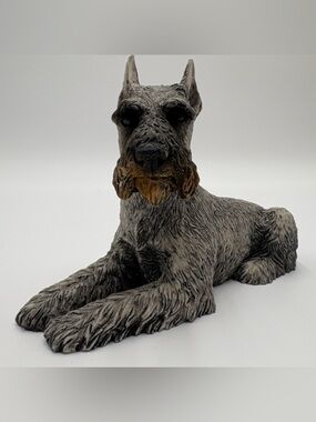 Vintage Castagna Schnauzer Dog Figurine‎ 1988 Italy Realistic 6"
